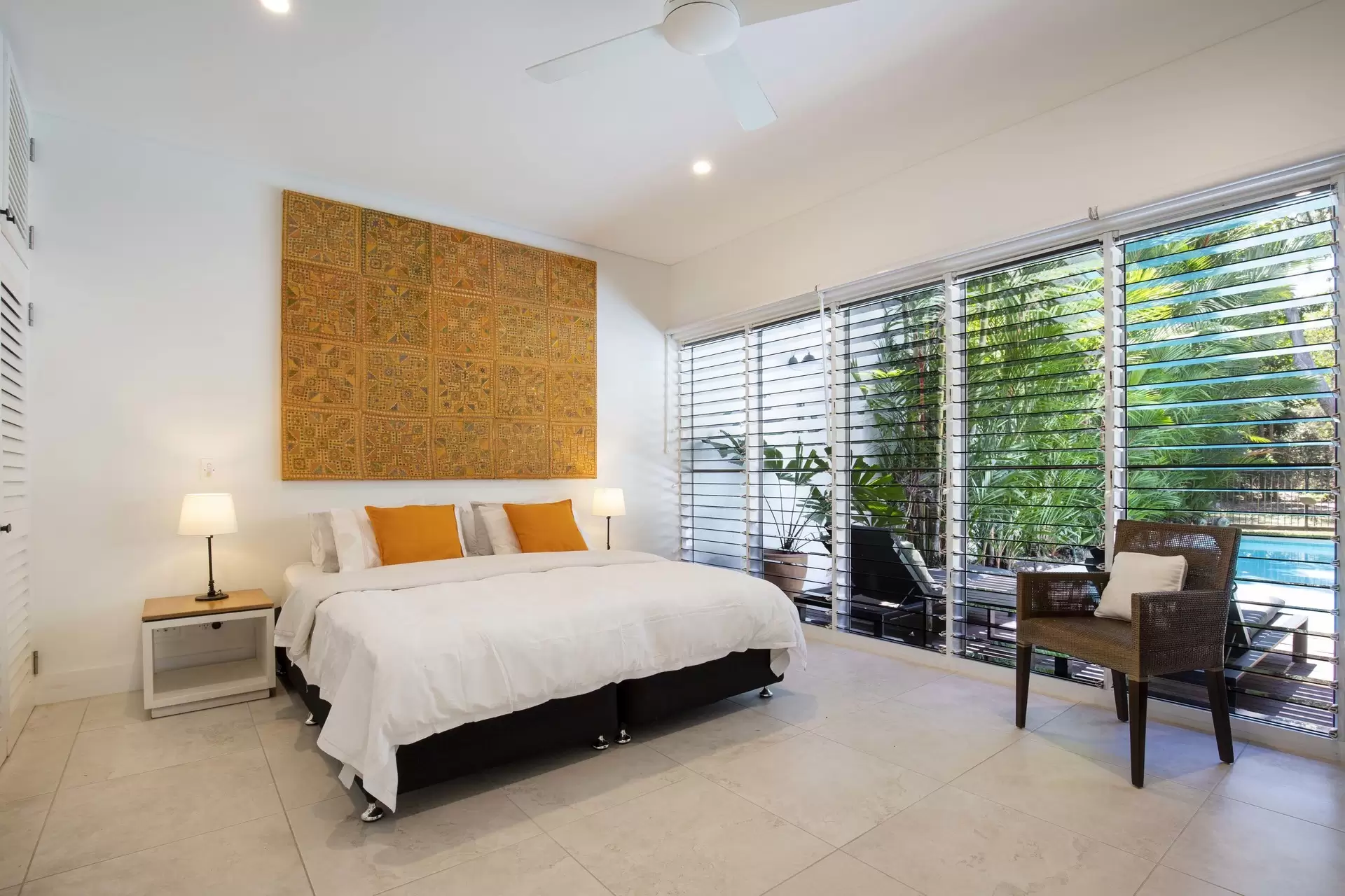 2/62 Garrick Street, Port Douglas Sold by Queensland Sotheby's International Realty - image 1