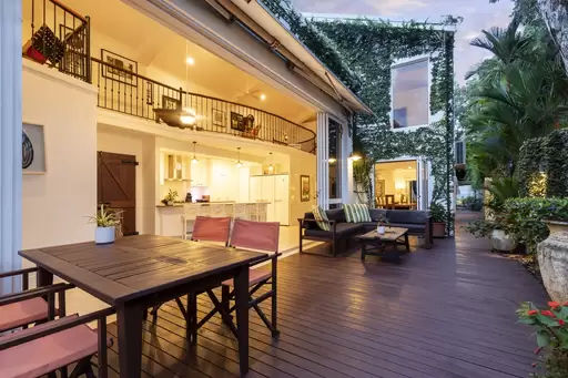 2/62 Garrick Street, Port Douglas Sold by 
