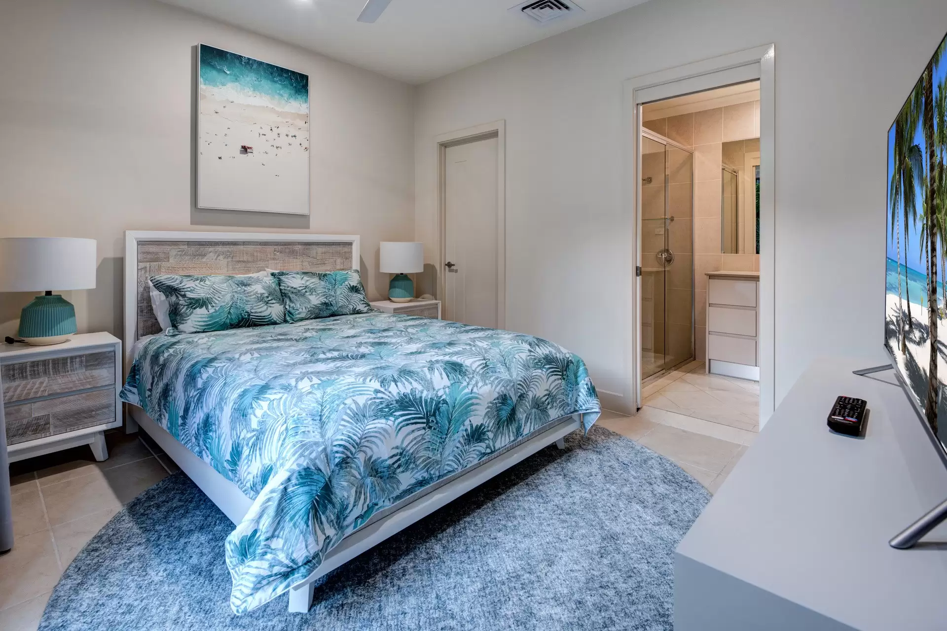 2/1 Coral Sea Avenue, Hamilton Island Sold by Queensland Sotheby's International Realty - image 1