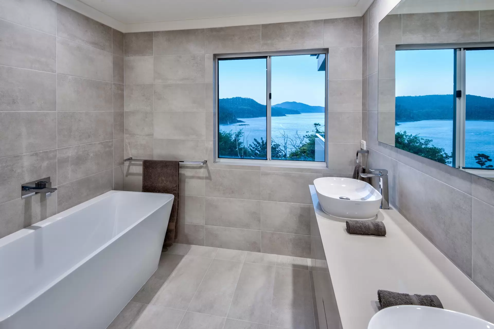 2/1 Coral Sea Avenue, Hamilton Island Sold by Queensland Sotheby's International Realty - image 1