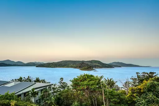 2/1 Coral Sea Avenue, Hamilton Island Sold by 