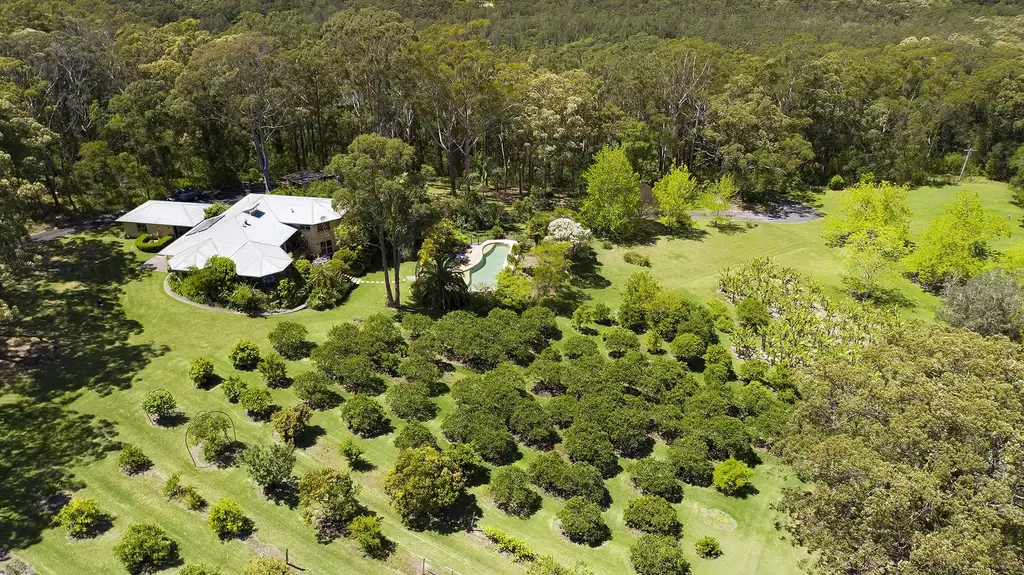 10 Thomas Place, Pacific Palms Sold by Queensland Sotheby's International Realty