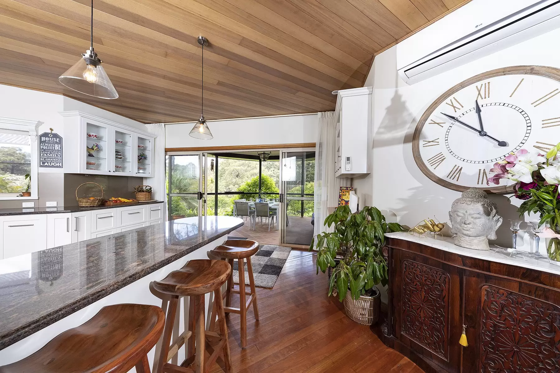 10 Thomas Place, Pacific Palms Sold by Queensland Sotheby's International Realty - image 1