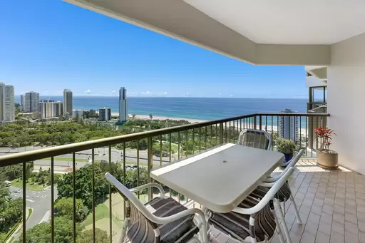 136/8 Admiralty Drive, Paradise Waters Sold by 
