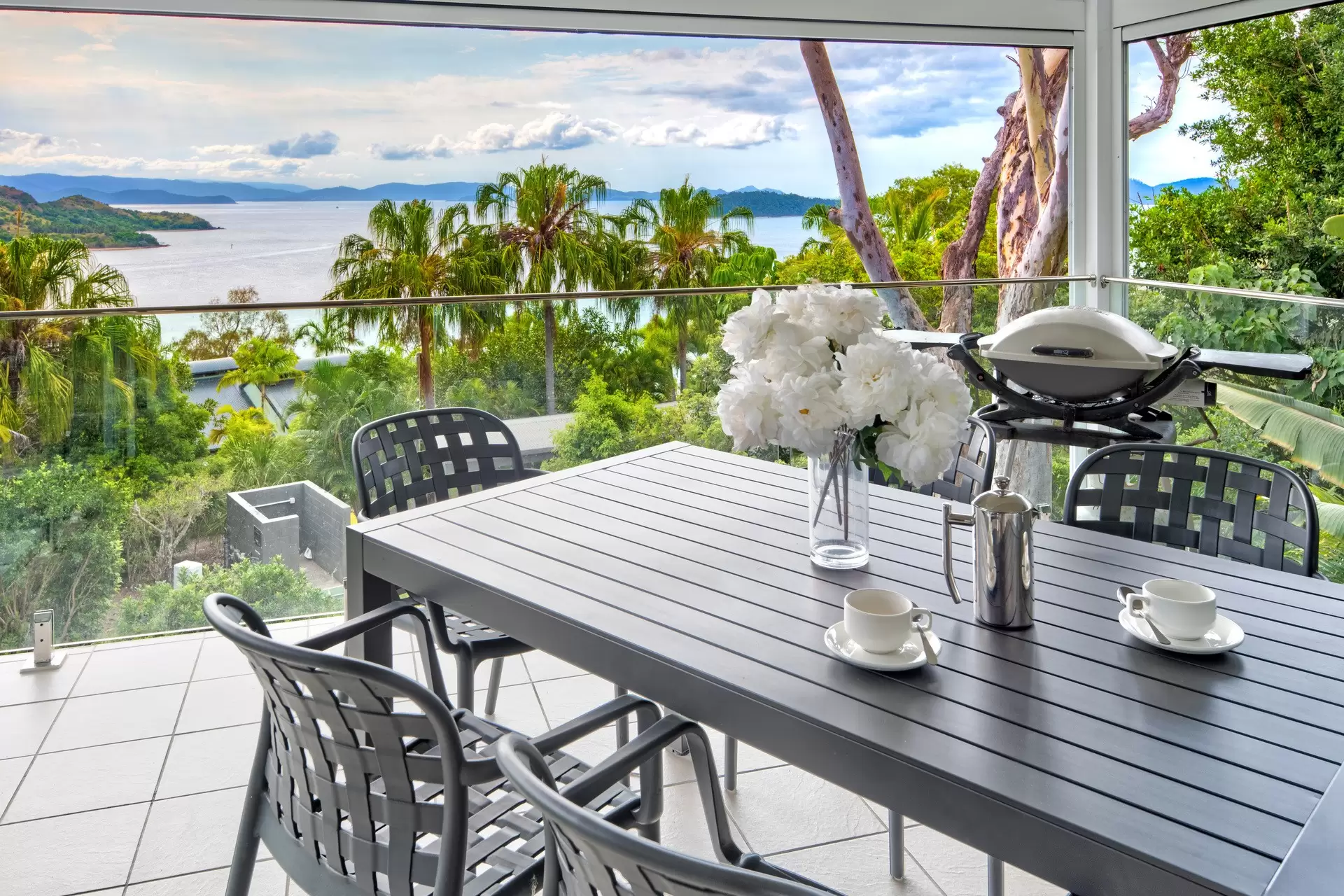 15/5 Banksia Court, Hamilton Island Sold by Queensland Sotheby's International Realty - image 1