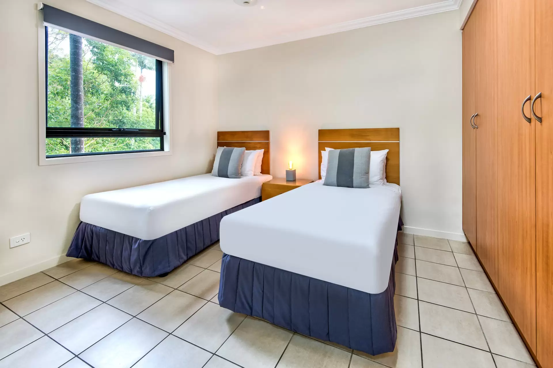 15/5 Banksia Court, Hamilton Island Sold by Queensland Sotheby's International Realty - image 1
