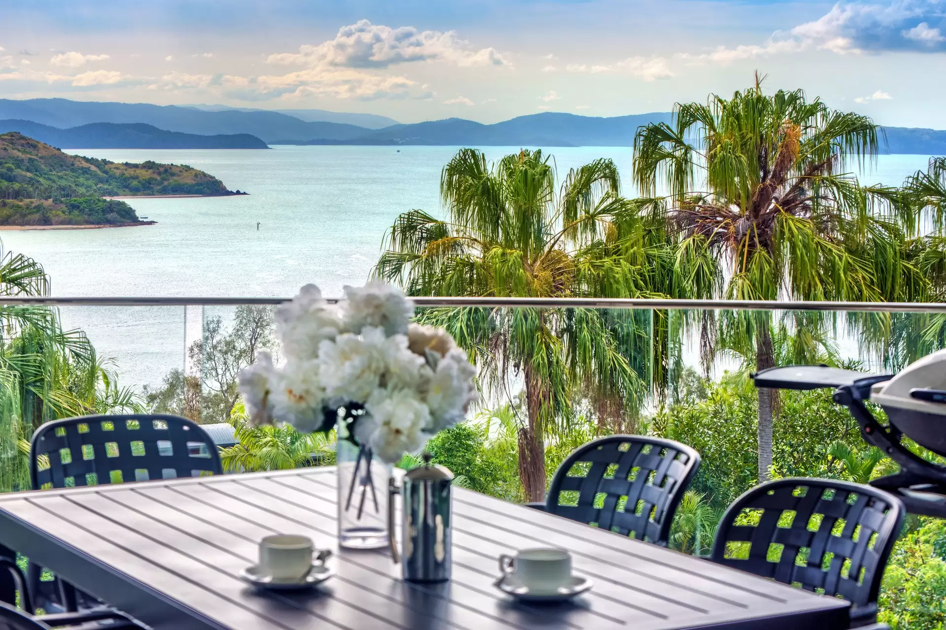 15/5 Banksia Court, Hamilton Island Sold by Queensland Sotheby's International Realty - image 1