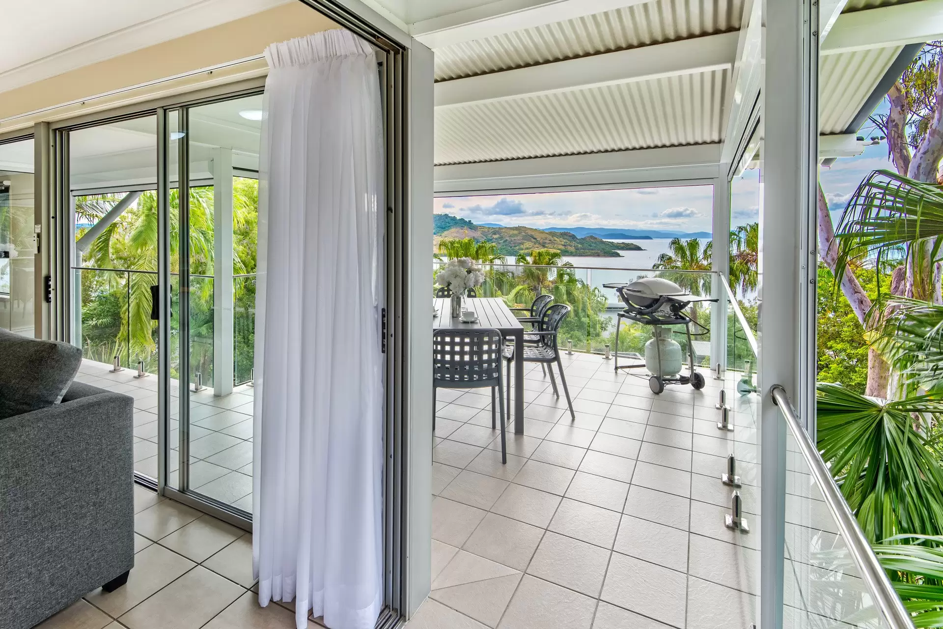 15/5 Banksia Court, Hamilton Island Sold by Queensland Sotheby's International Realty - image 1