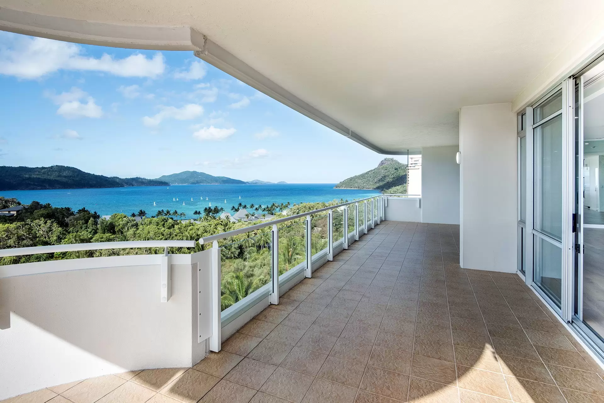 7/1 Marina Drive, Hamilton Island Sold by Queensland Sotheby's International Realty - image 1