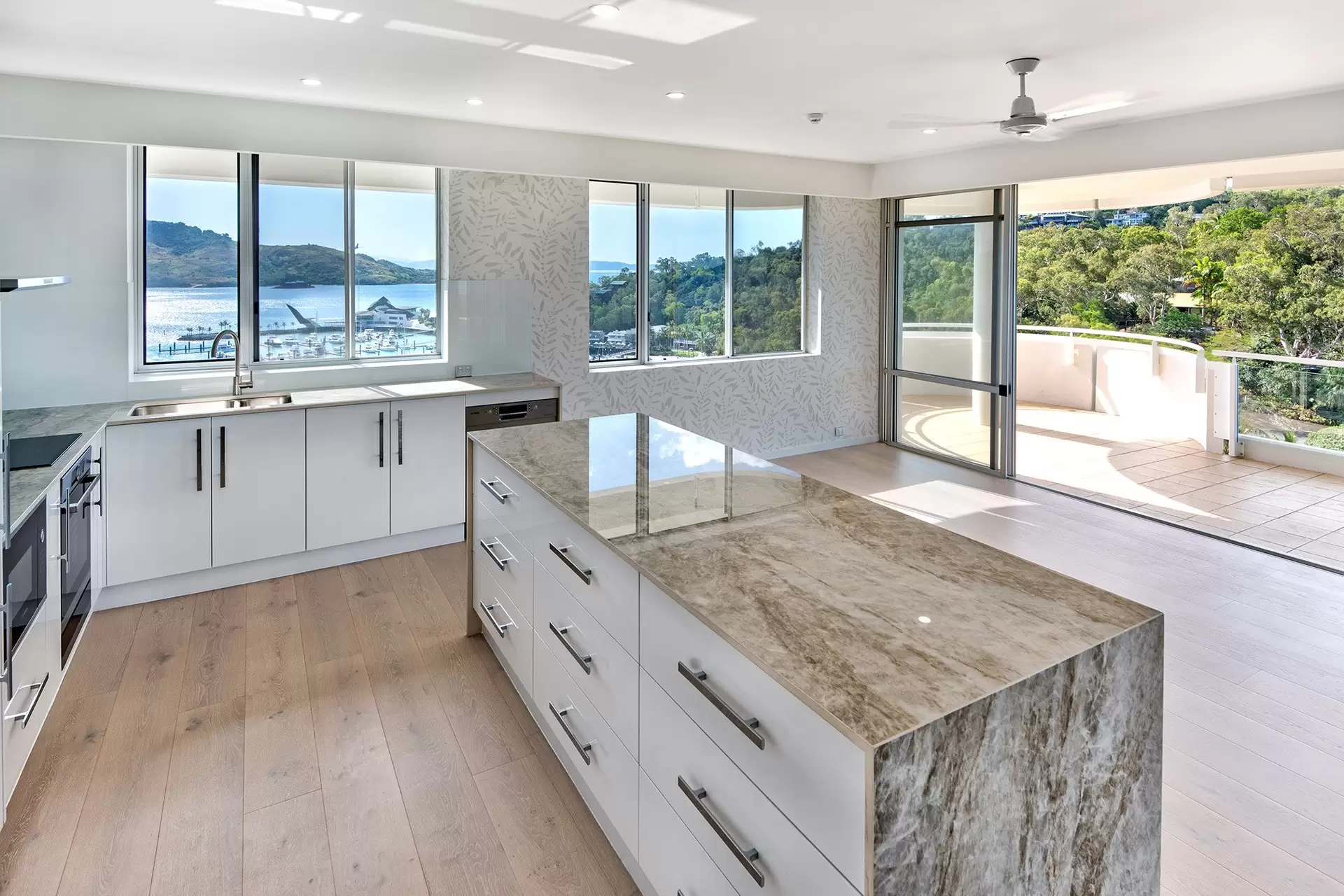 7/1 Marina Drive, Hamilton Island Sold by  - image 1