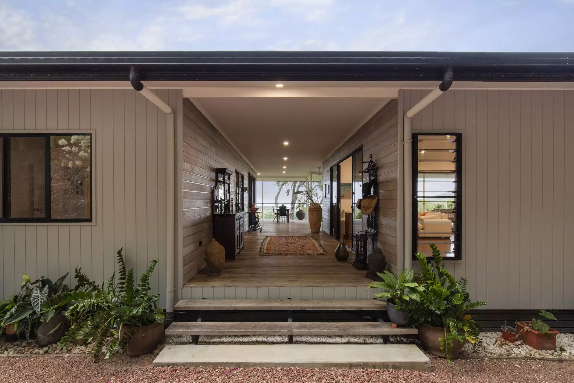 300 Mowbray River Road, Mowbray Sold by Queensland Sotheby's International Realty - image 1