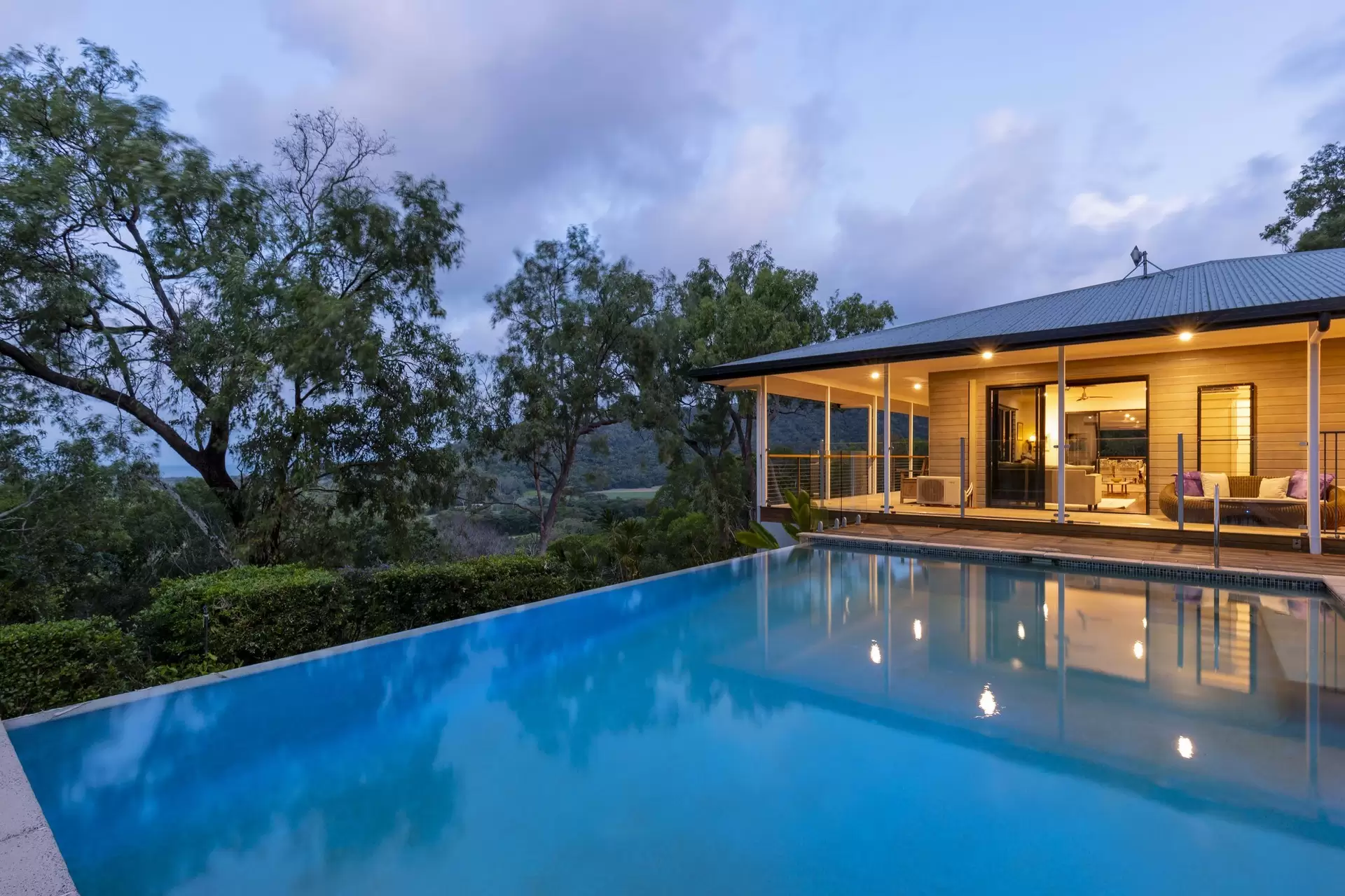 300 Mowbray River Road, Mowbray Sold by Queensland Sotheby's International Realty - image 1