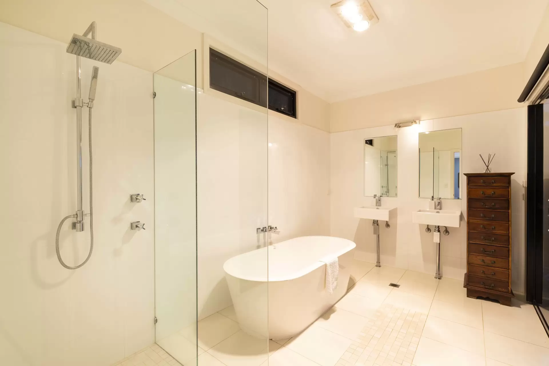 300 Mowbray River Road, Mowbray Sold by Queensland Sotheby's International Realty - image 1