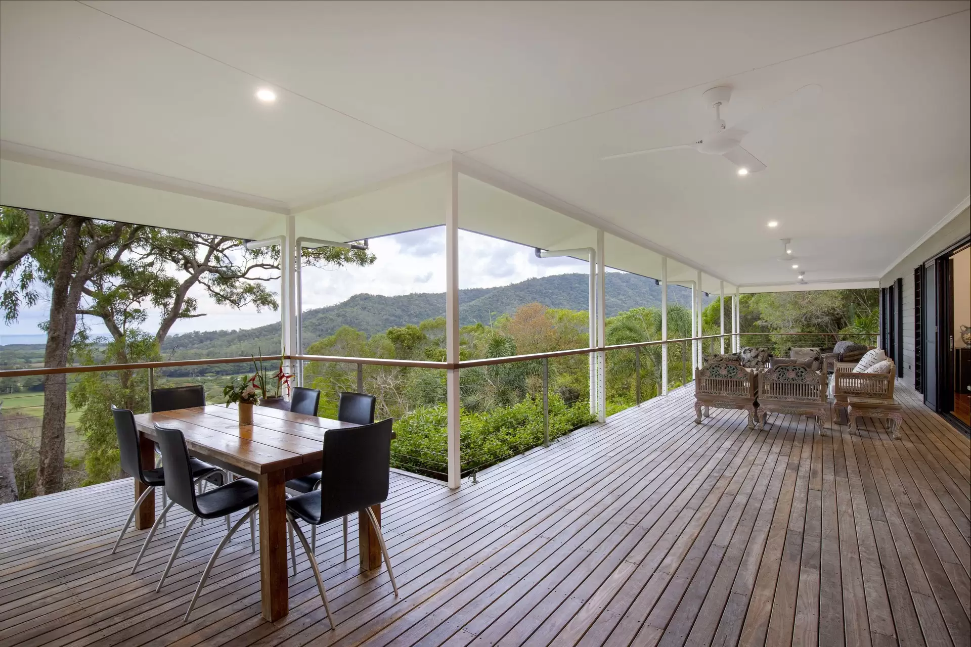 300 Mowbray River Road, Mowbray Sold by Queensland Sotheby's International Realty - image 1