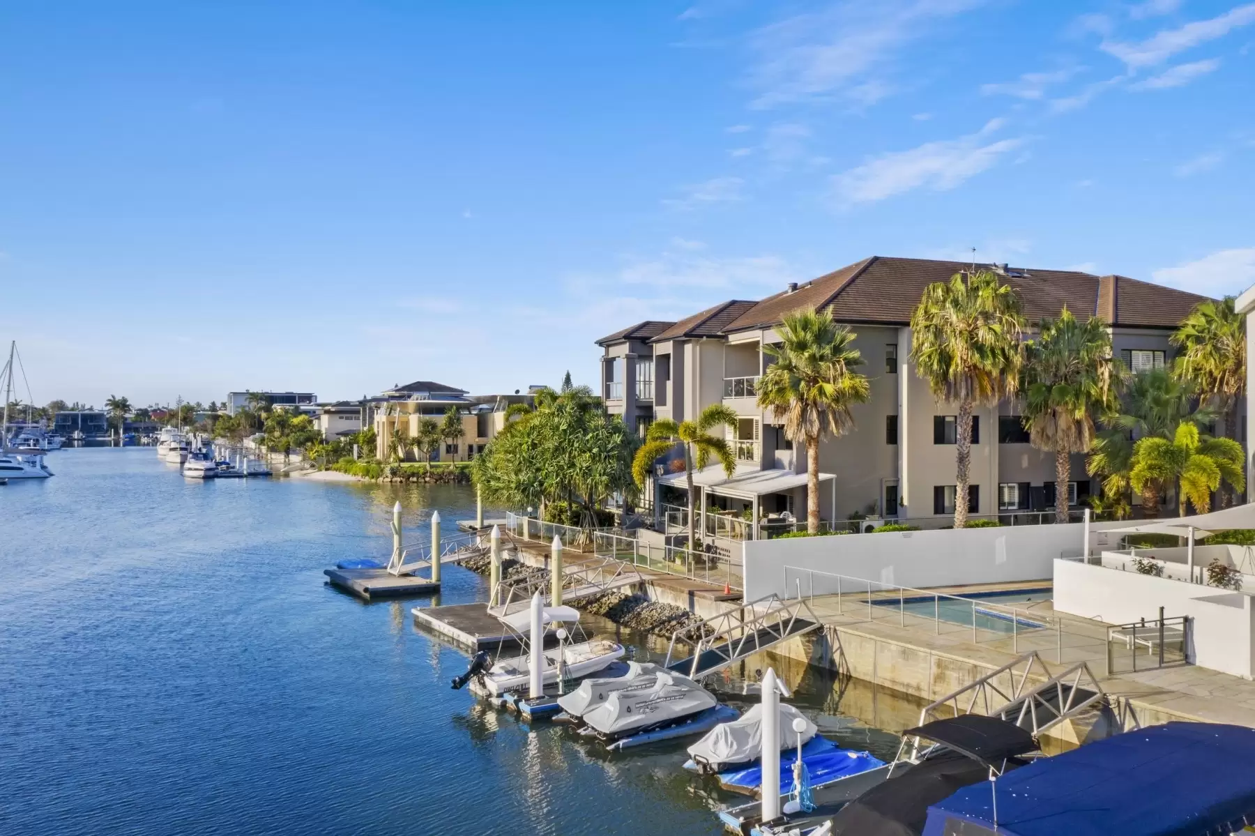 7/36-38 Oatland Esplanade, Runaway Bay Sold by  - image 1