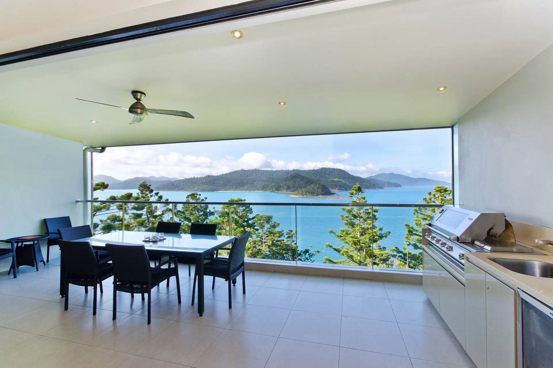 2/2 Coral Sea Avenue, Hamilton Island Sold by  - image 1