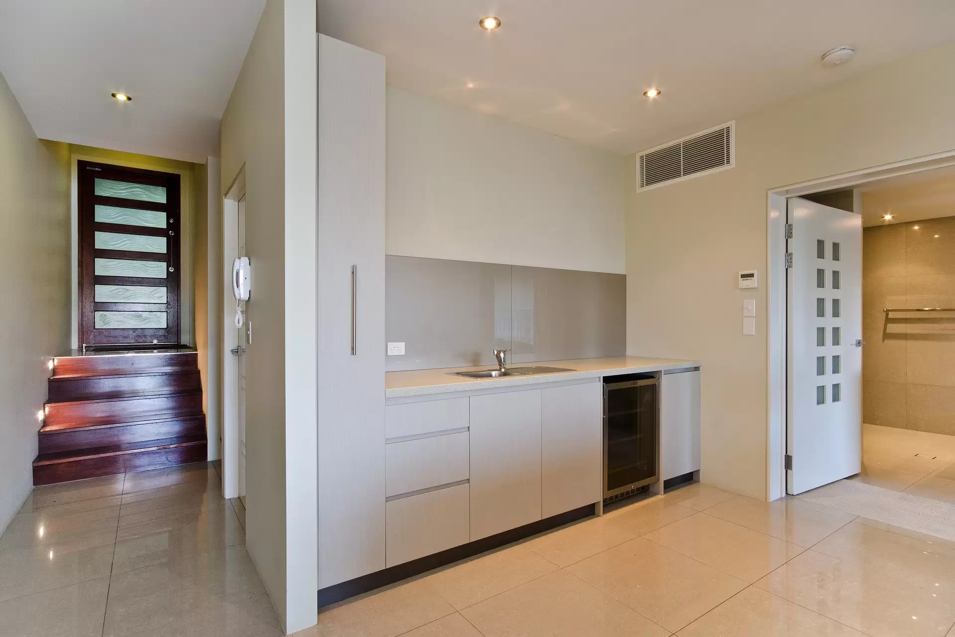 2/2 Coral Sea Avenue, Hamilton Island Sold by Queensland Sotheby's International Realty - image 1