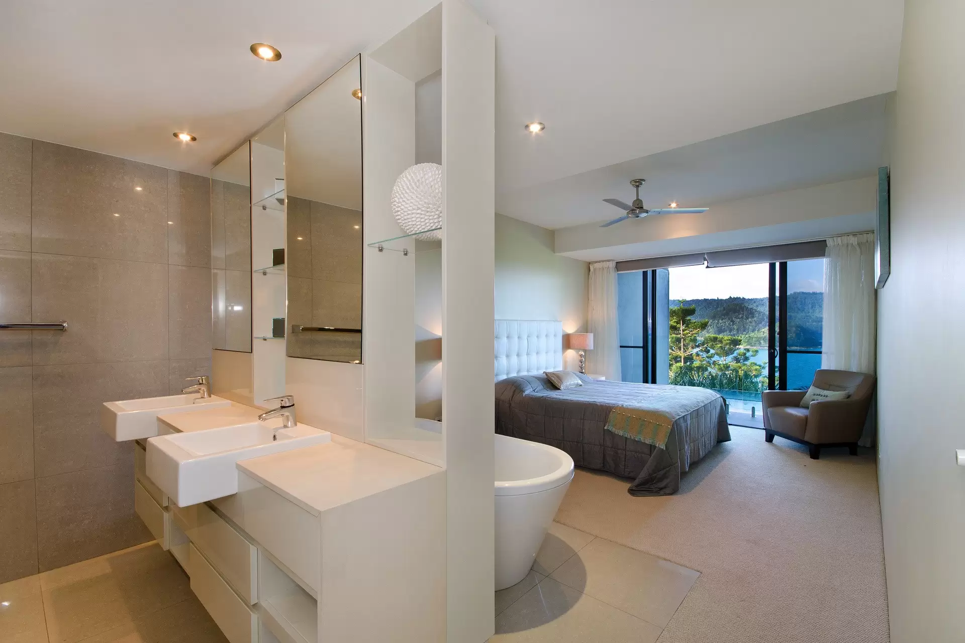 2/2 Coral Sea Avenue, Hamilton Island Sold by Queensland Sotheby's International Realty - image 1