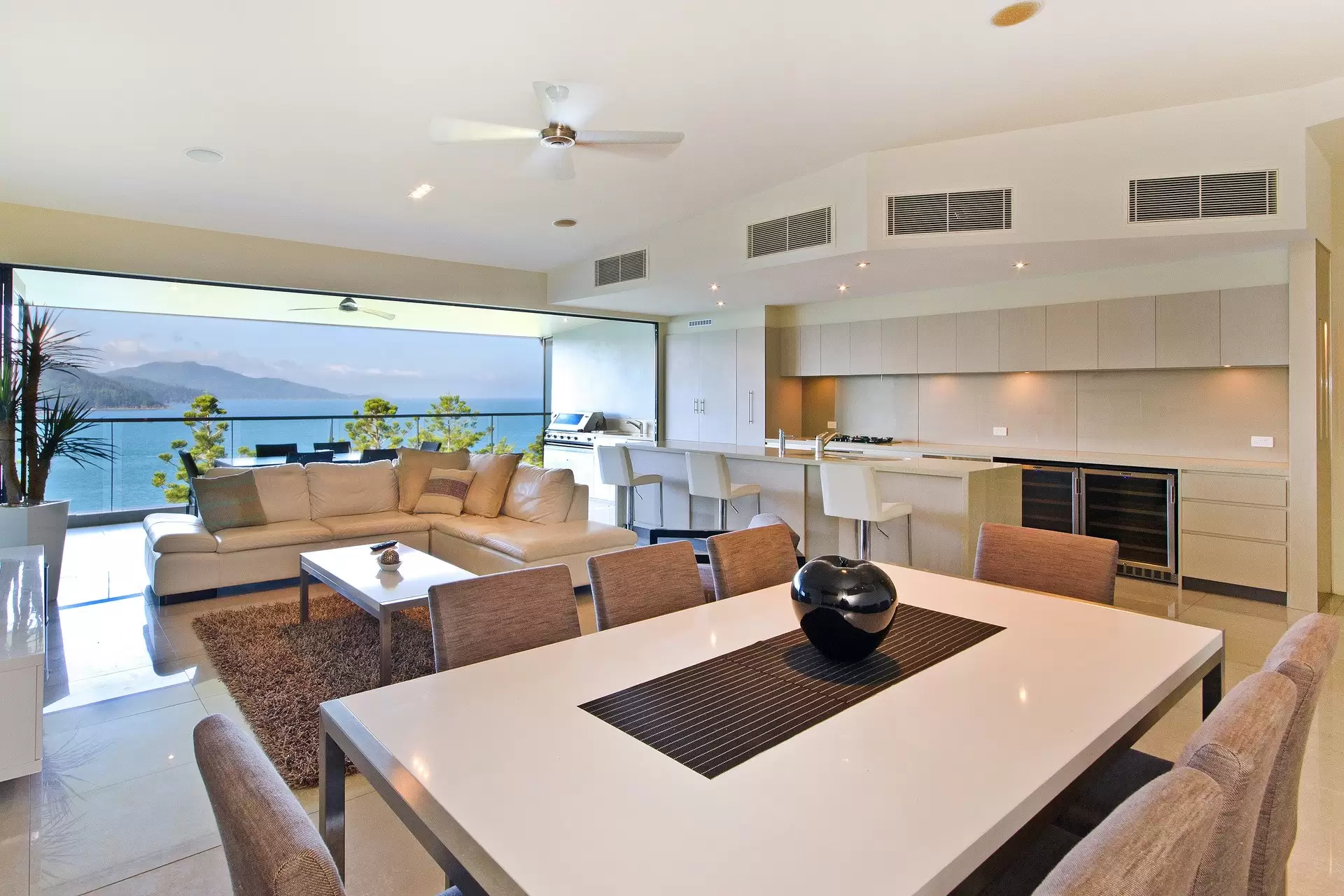 2/2 Coral Sea Avenue, Hamilton Island Sold by Queensland Sotheby's International Realty - image 1