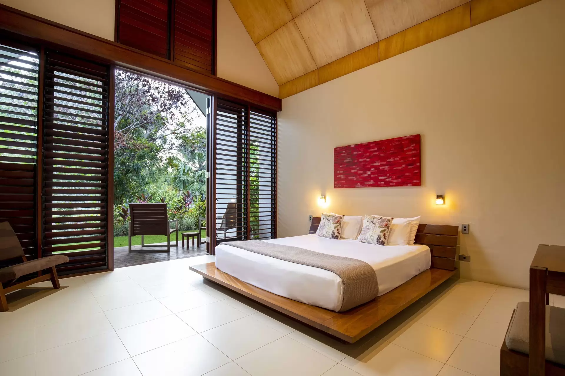 44 Bale Drive, Port Douglas Sold by Queensland Sotheby's International Realty - image 1