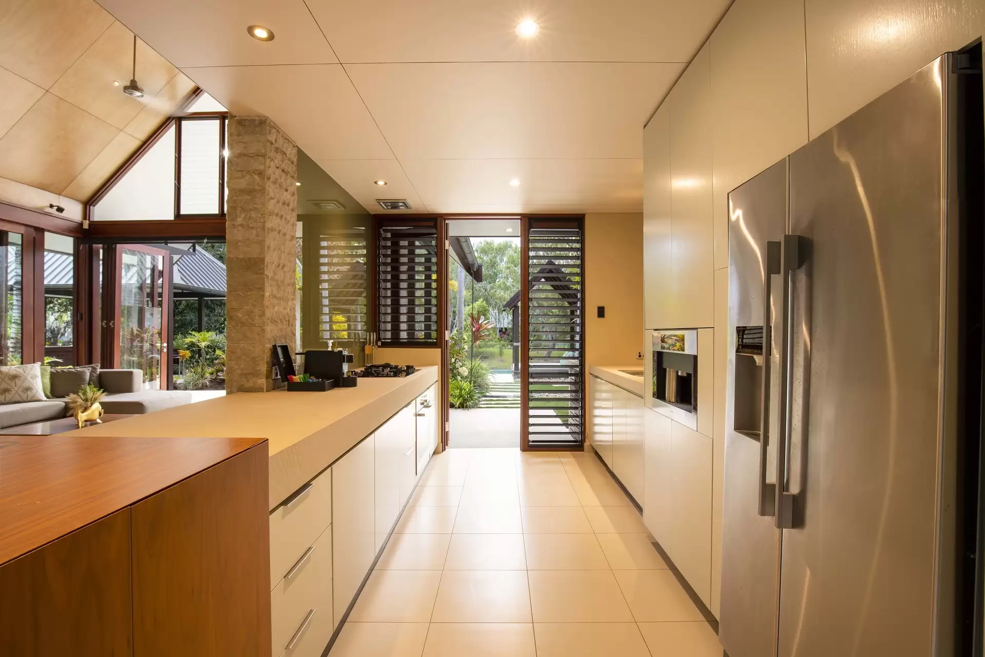 44 Bale Drive, Port Douglas Sold by Queensland Sotheby's International Realty - image 1
