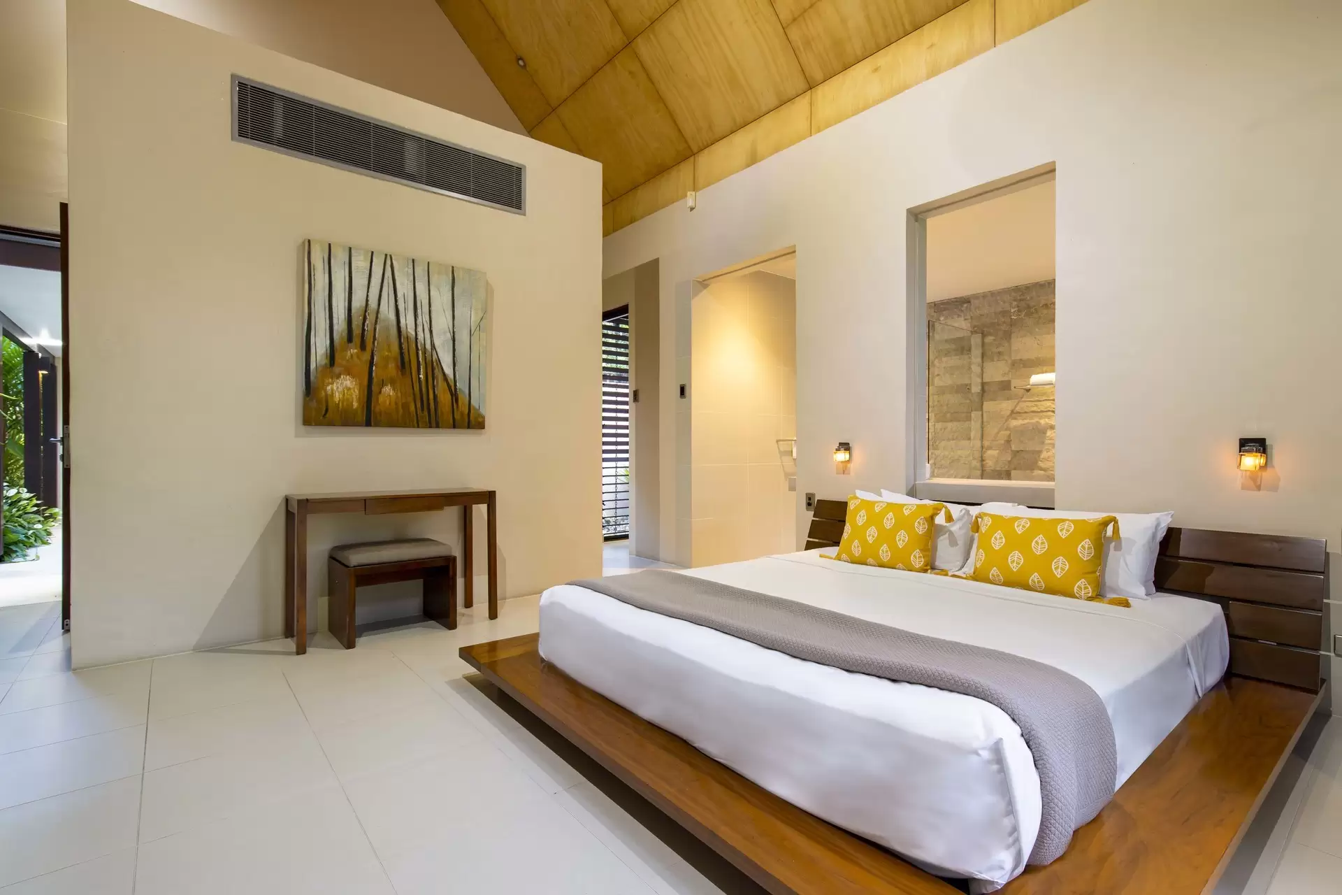 44 Bale Drive, Port Douglas Sold by Queensland Sotheby's International Realty - image 1