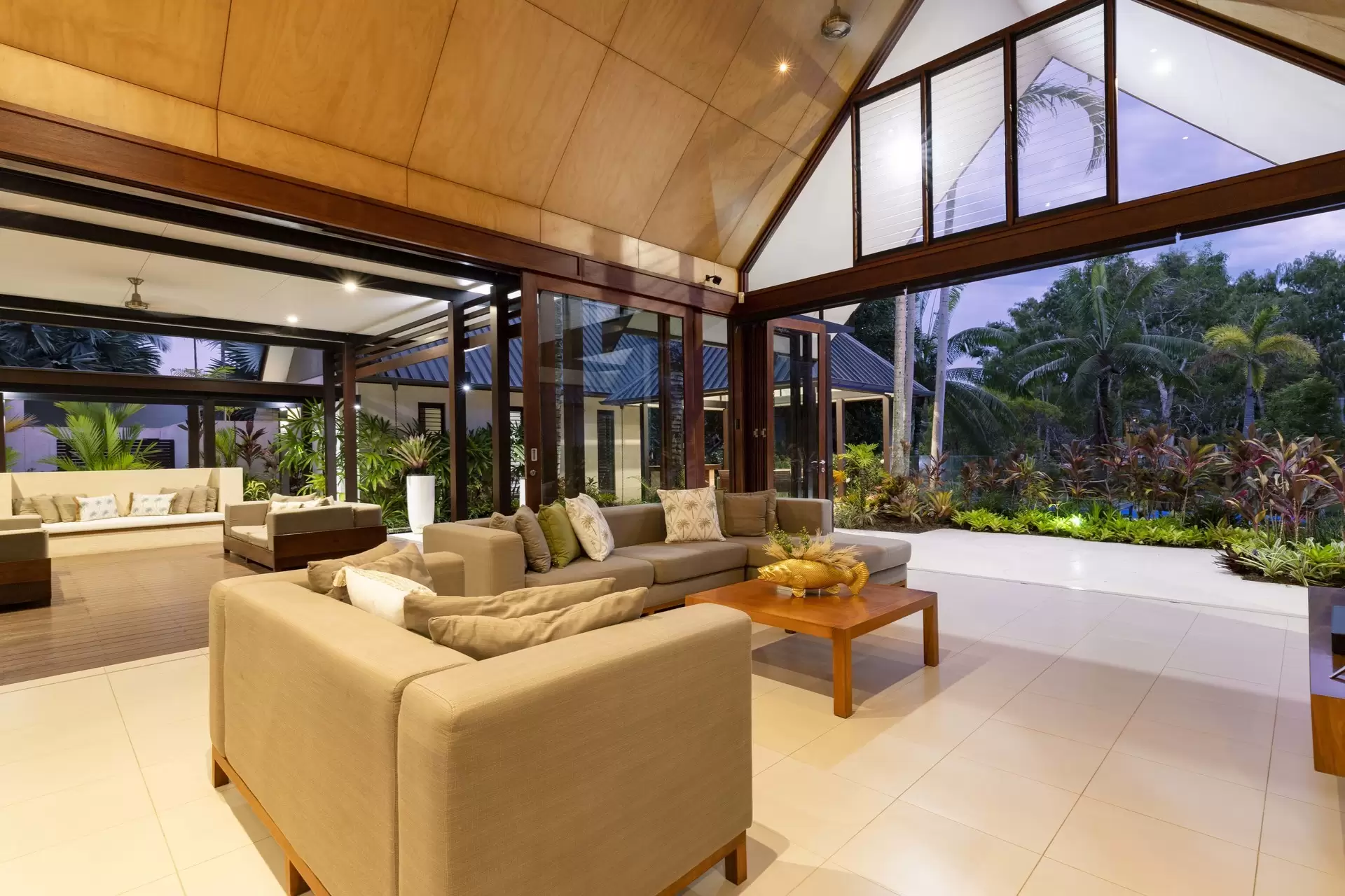 44 Bale Drive, Port Douglas Sold by Queensland Sotheby's International Realty - image 1