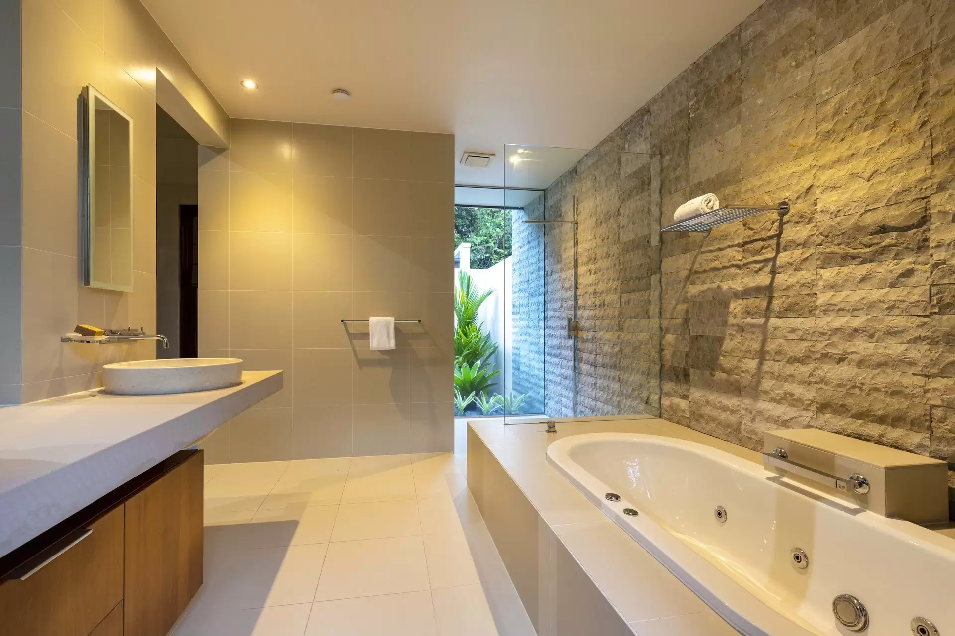 44 Bale Drive, Port Douglas Sold by Queensland Sotheby's International Realty - image 1