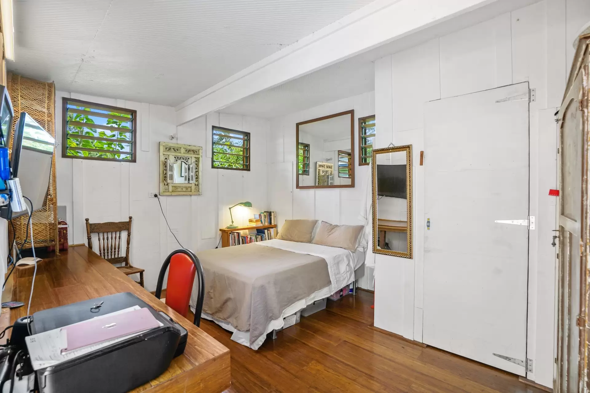 6 Wongaree Way, Currumbin Valley Sold by Queensland Sotheby's International Realty - image 1