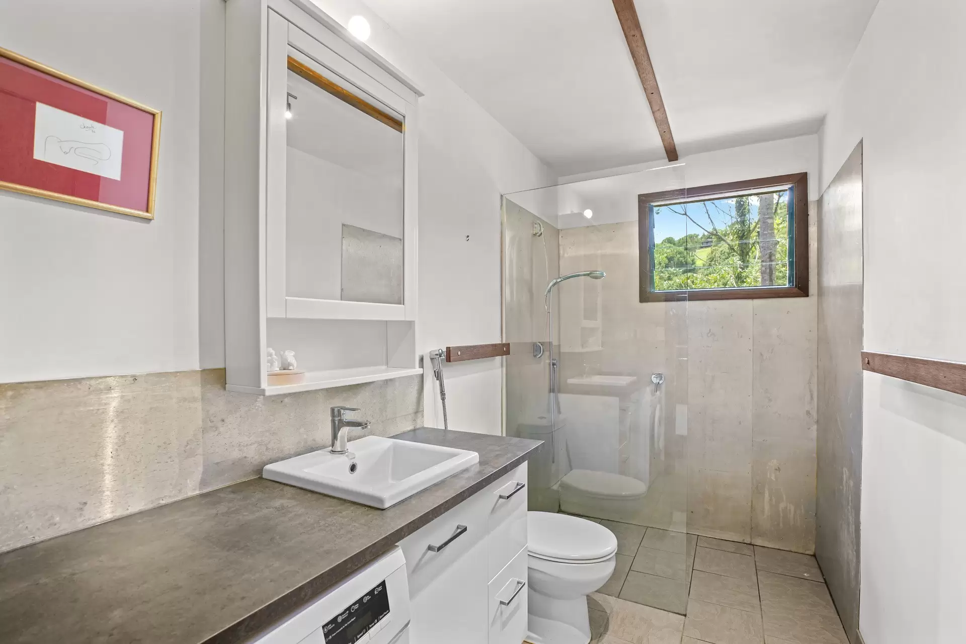 6 Wongaree Way, Currumbin Valley Sold by Queensland Sotheby's International Realty - image 1