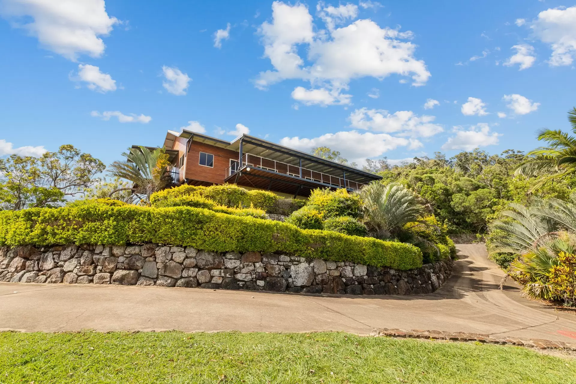 1165 Midge Point Road, Midge Point Sold by Queensland Sotheby's International Realty - image 1