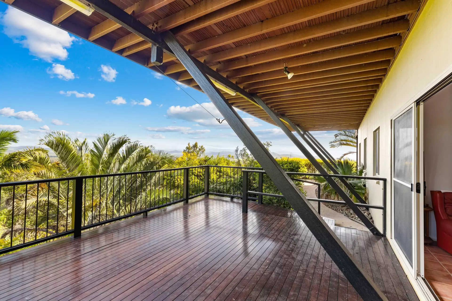 1165 Midge Point Road, Midge Point Sold by Queensland Sotheby's International Realty - image 1