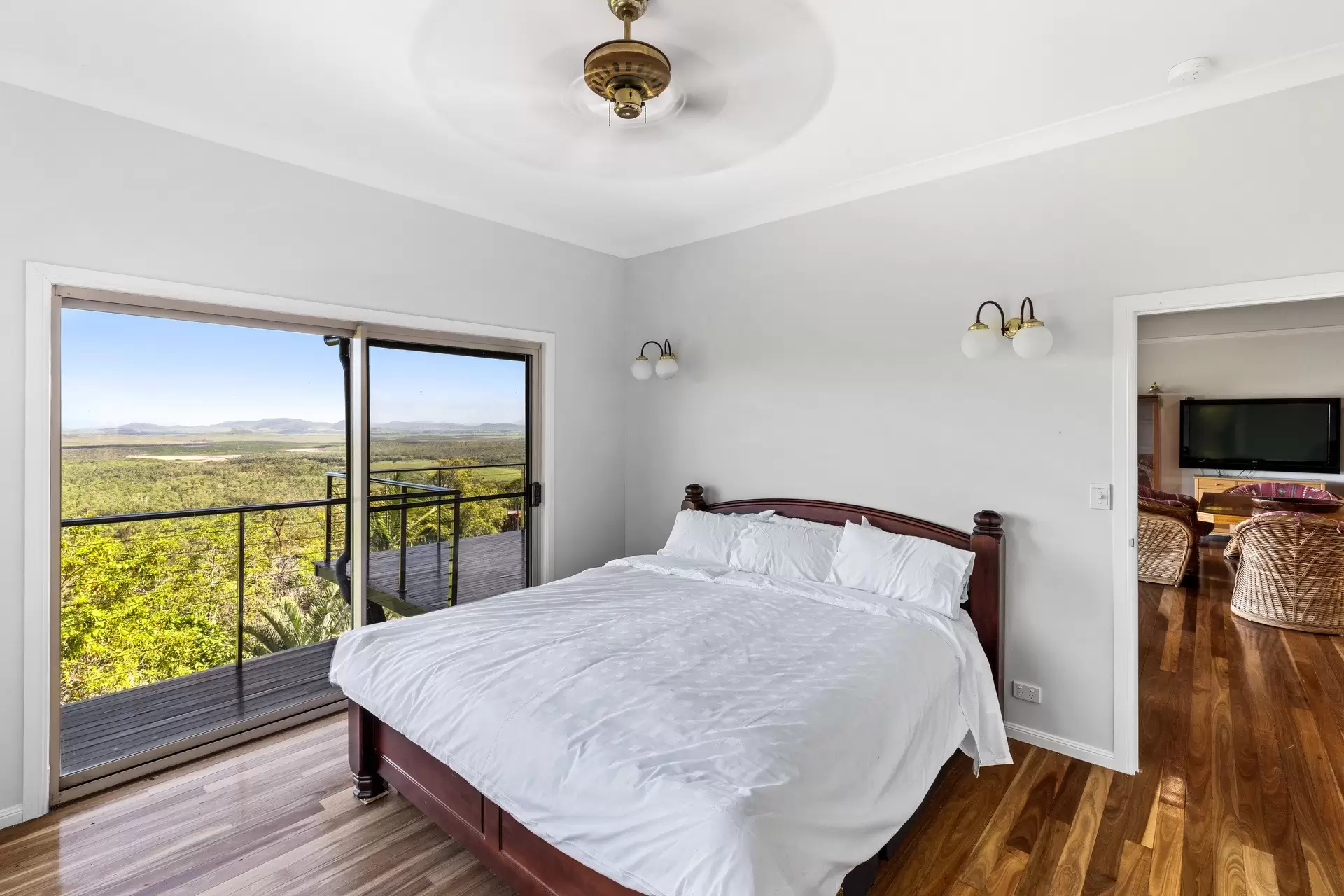 1165 Midge Point Road, Midge Point Sold by Queensland Sotheby's International Realty - image 1