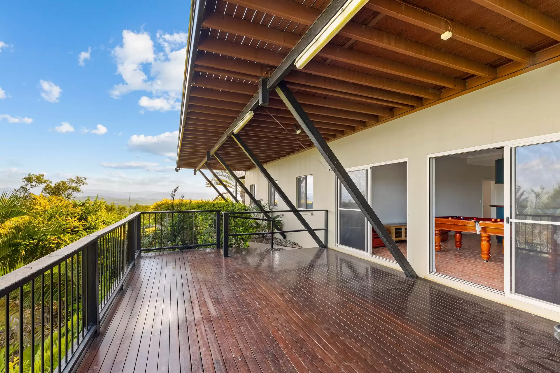 1165 Midge Point Road, Midge Point Sold by Queensland Sotheby's International Realty - image 1