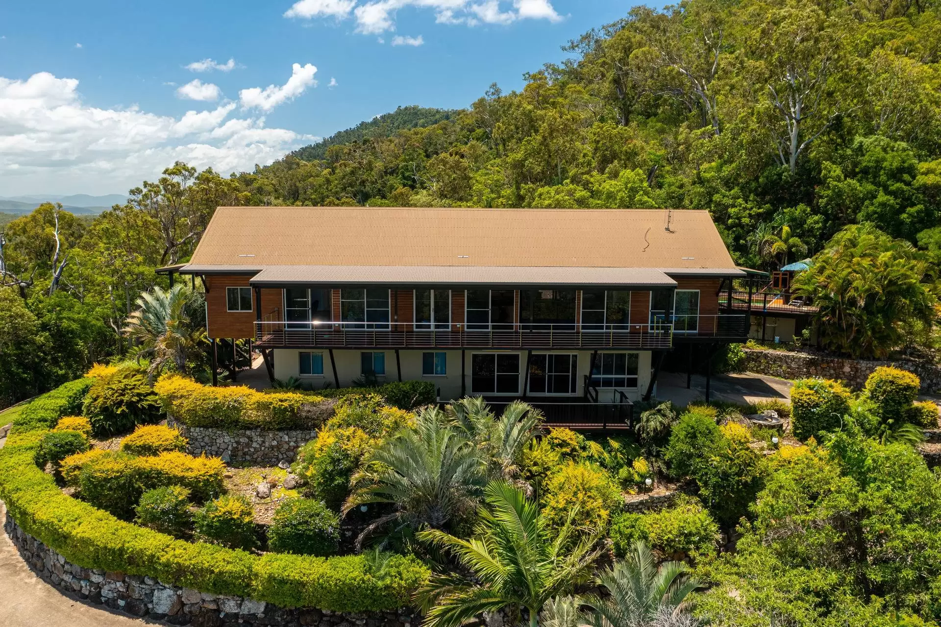 1165 Midge Point Road, Midge Point Sold by Queensland Sotheby's International Realty - image 1