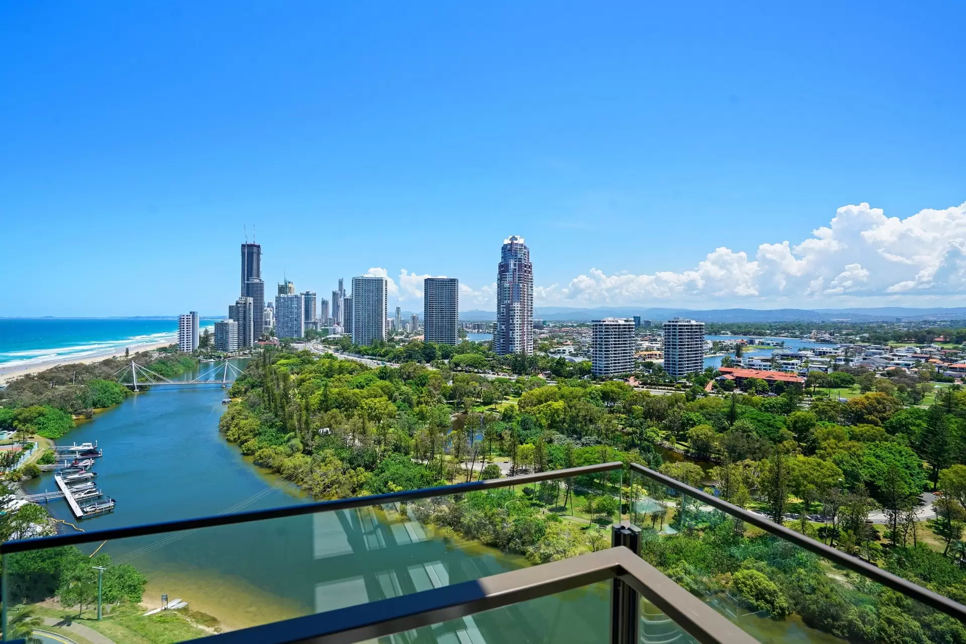 1601/5 Pacific Street, Main Beach Sold by Queensland Sotheby's International Realty - image 1