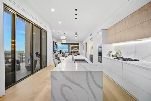 1601/5 Pacific Street, Main Beach Sold by Queensland Sotheby's International Realty
