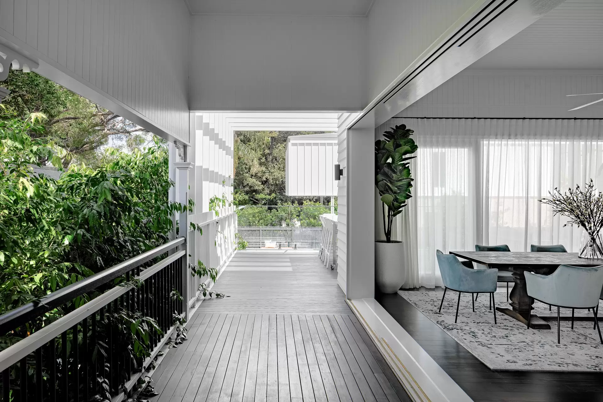 56 Victoria Avenue, Chelmer Sold by Queensland Sotheby's International Realty - image 1