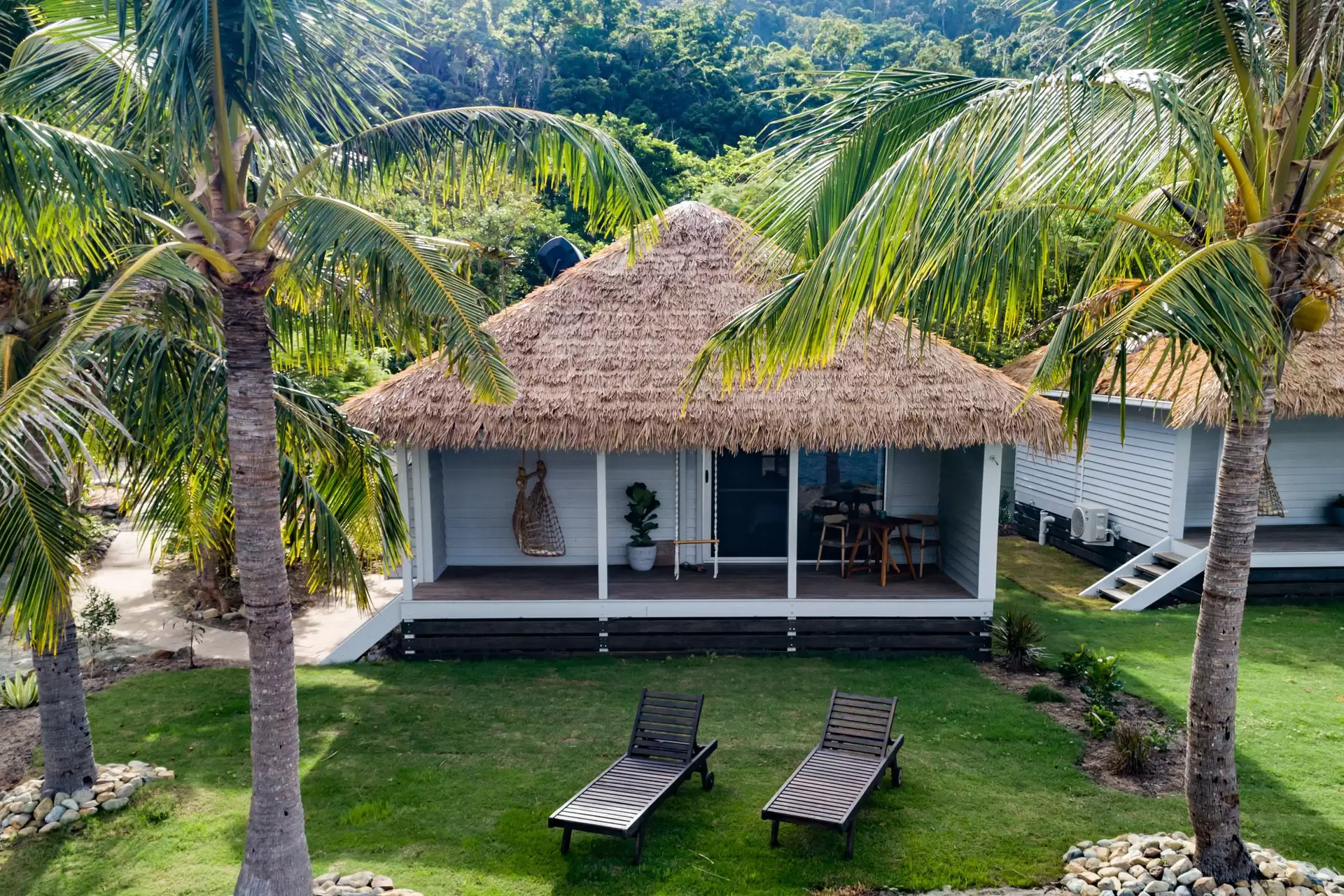 1 Island Drive, Long Island Sold by Queensland Sotheby's International Realty - image 1