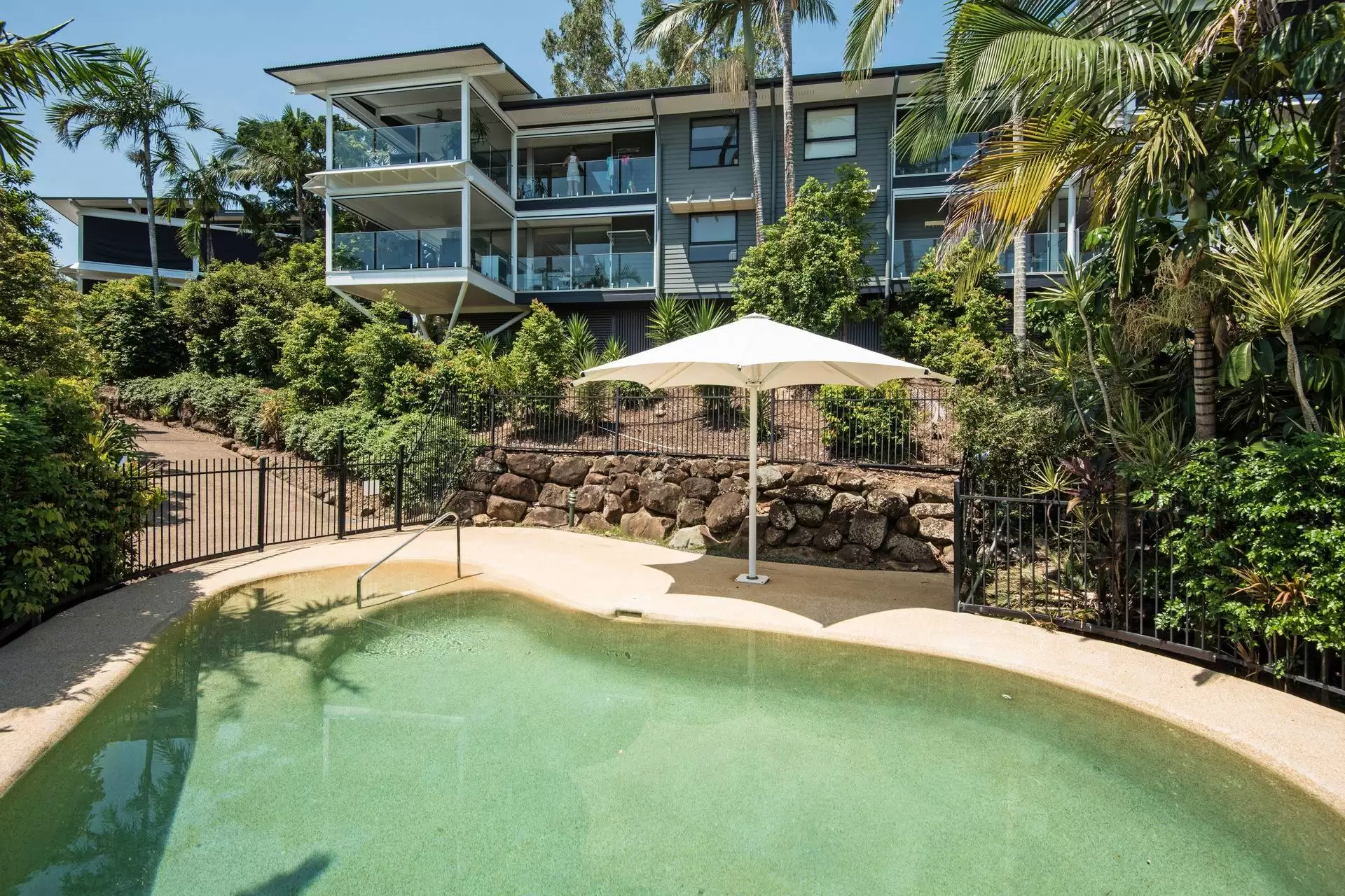 16/5 Banksia Court, Hamilton Island Sold by Queensland Sotheby's International Realty - image 1