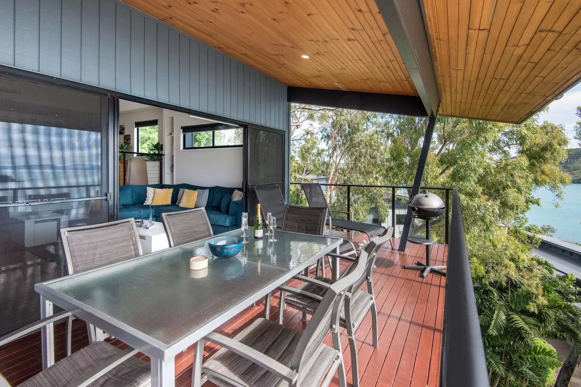 13/5 Acacia Drive, Hamilton Island Sold by Queensland Sotheby's International Realty - image 1