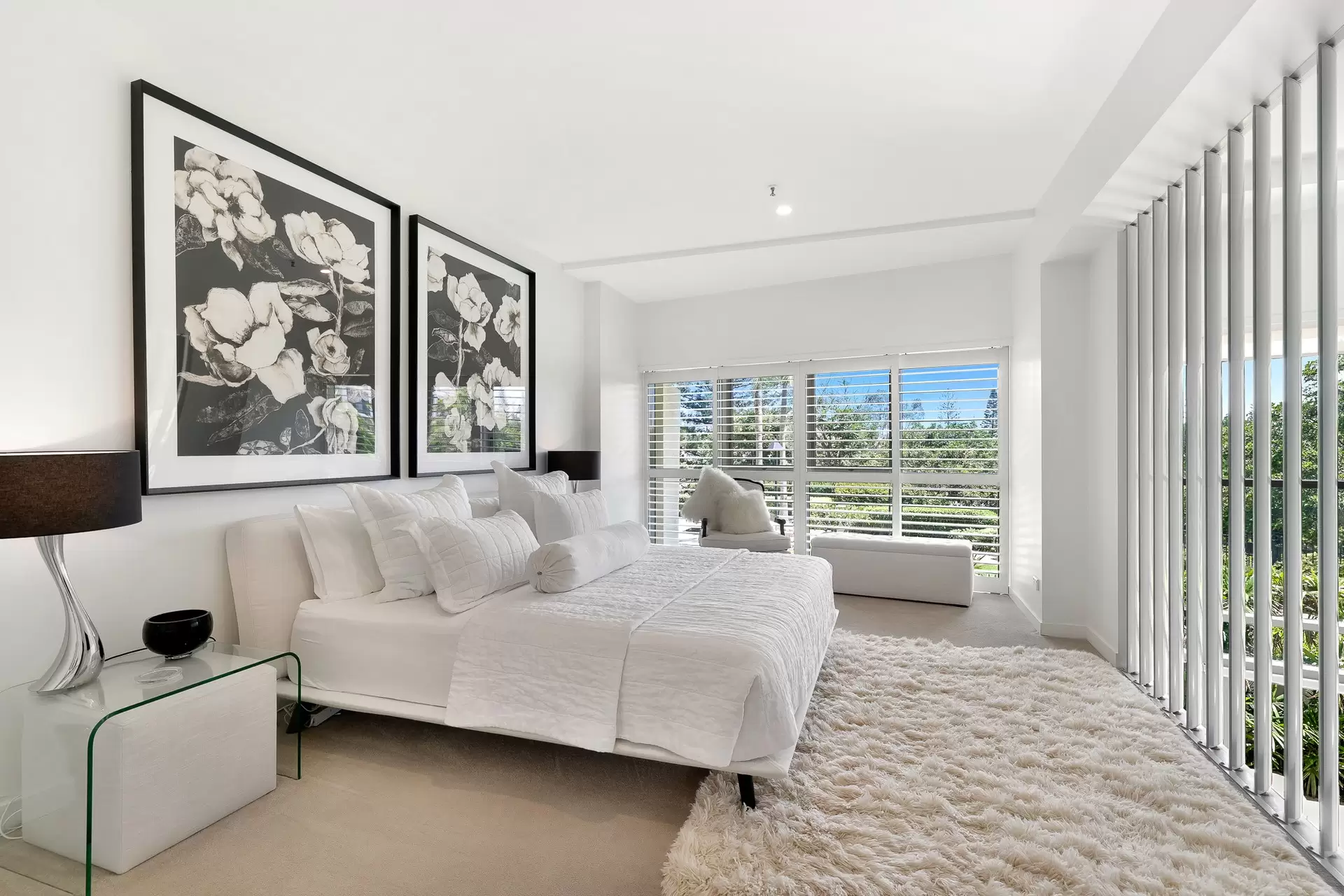 2002/1 Lennie Avenue, Main Beach Sold by Queensland Sotheby's International Realty - image 1