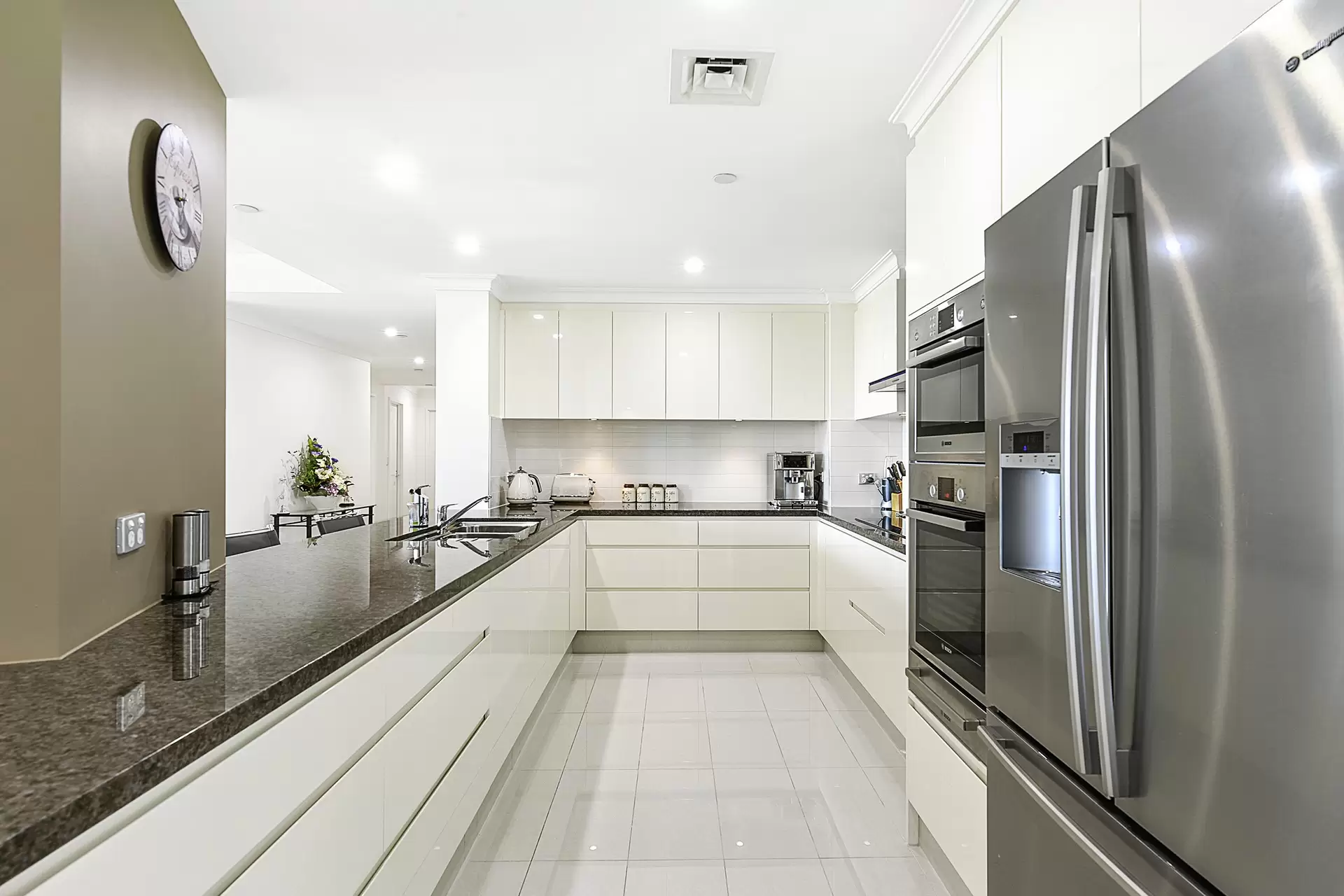 C19-2/75 Brighton Parade, Southport Sold by Queensland Sotheby's International Realty - image 1