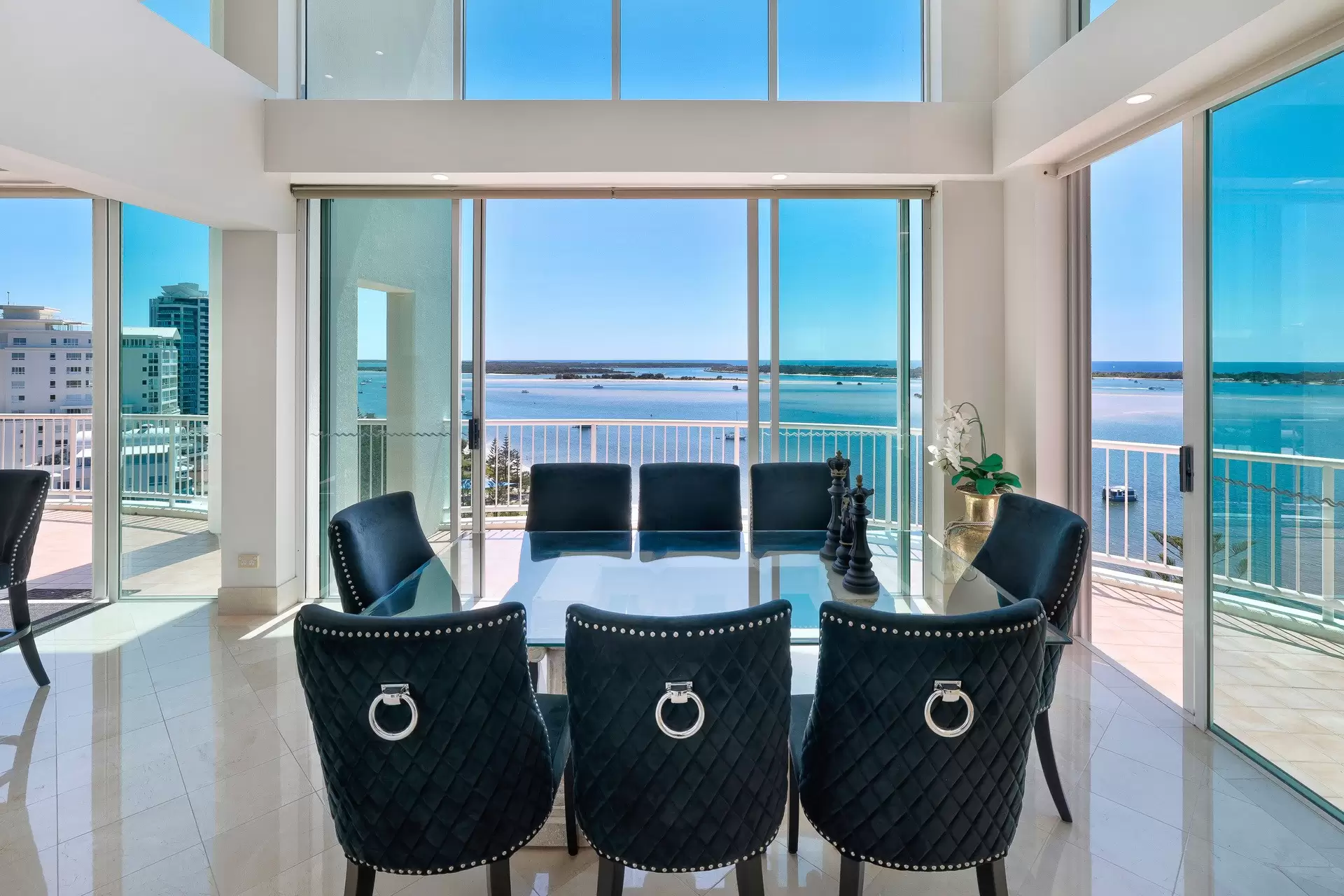 1401/182 Marine Parade, Labrador Sold by Queensland Sotheby's International Realty - image 1
