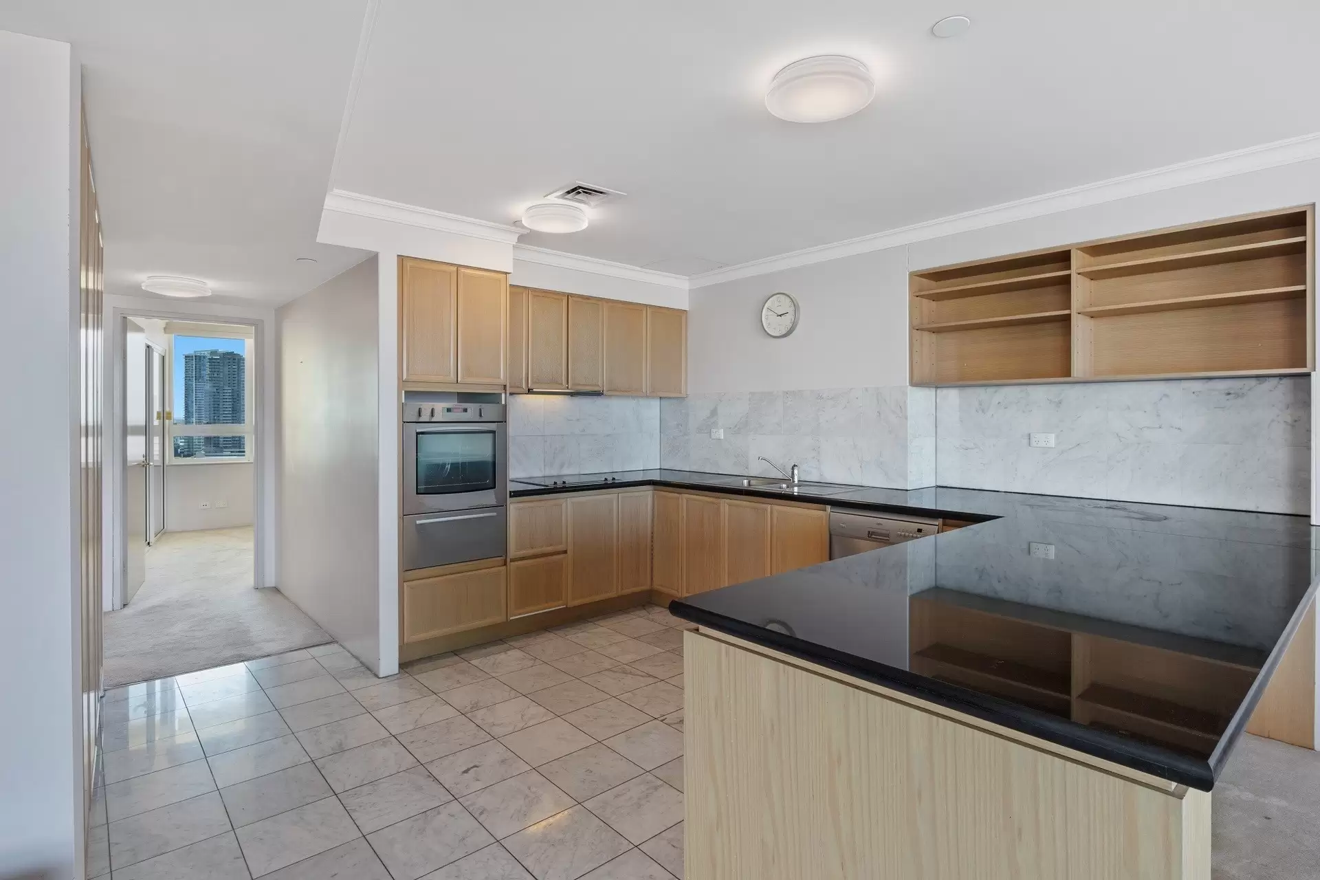 A21-2/75 Brighton Parade, Southport Sold by Queensland Sotheby's International Realty - image 1