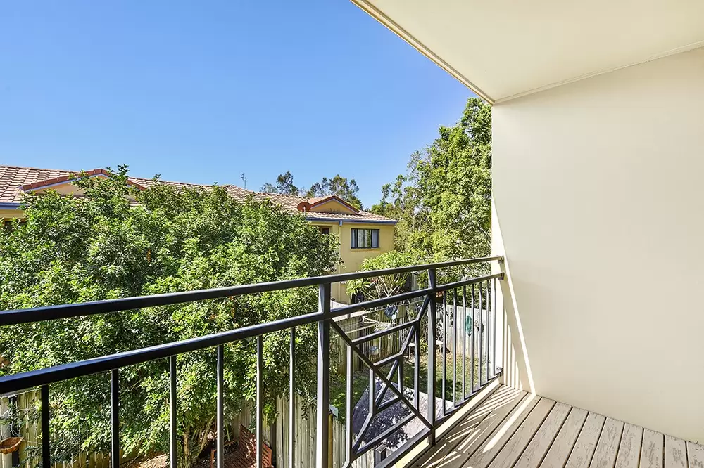 31/2 Concord Circuit, Robina Sold by  - image 1