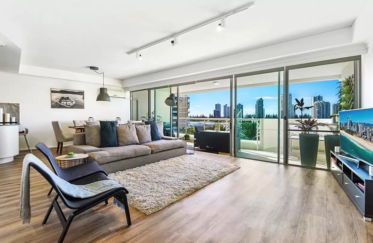 C6-2/75 Brighton Parade, Southport Sold by Queensland Sotheby's International Realty - image 1