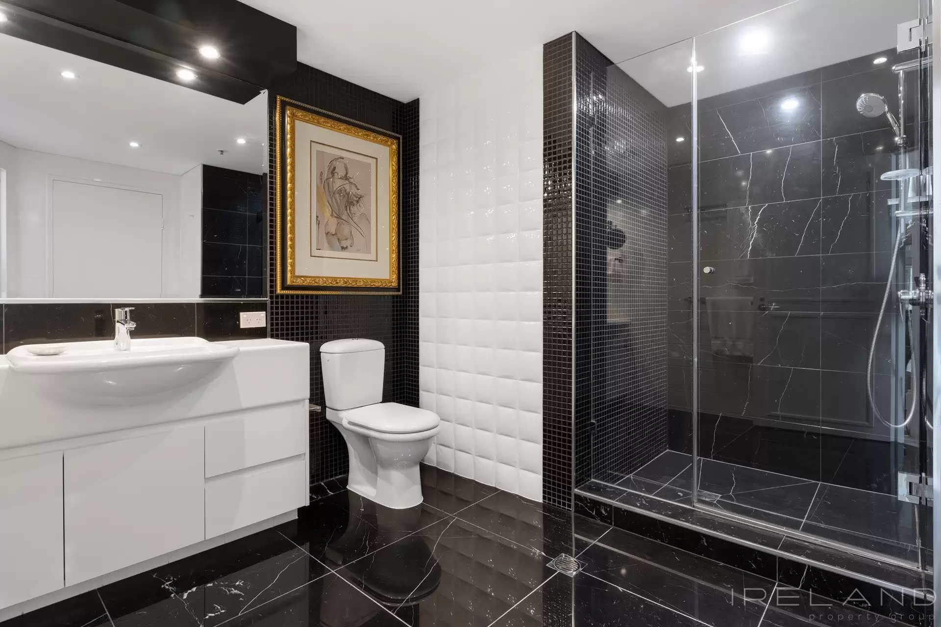 B7-2/75 Brighton Parade, Southport Sold by Queensland Sotheby's International Realty - image 1