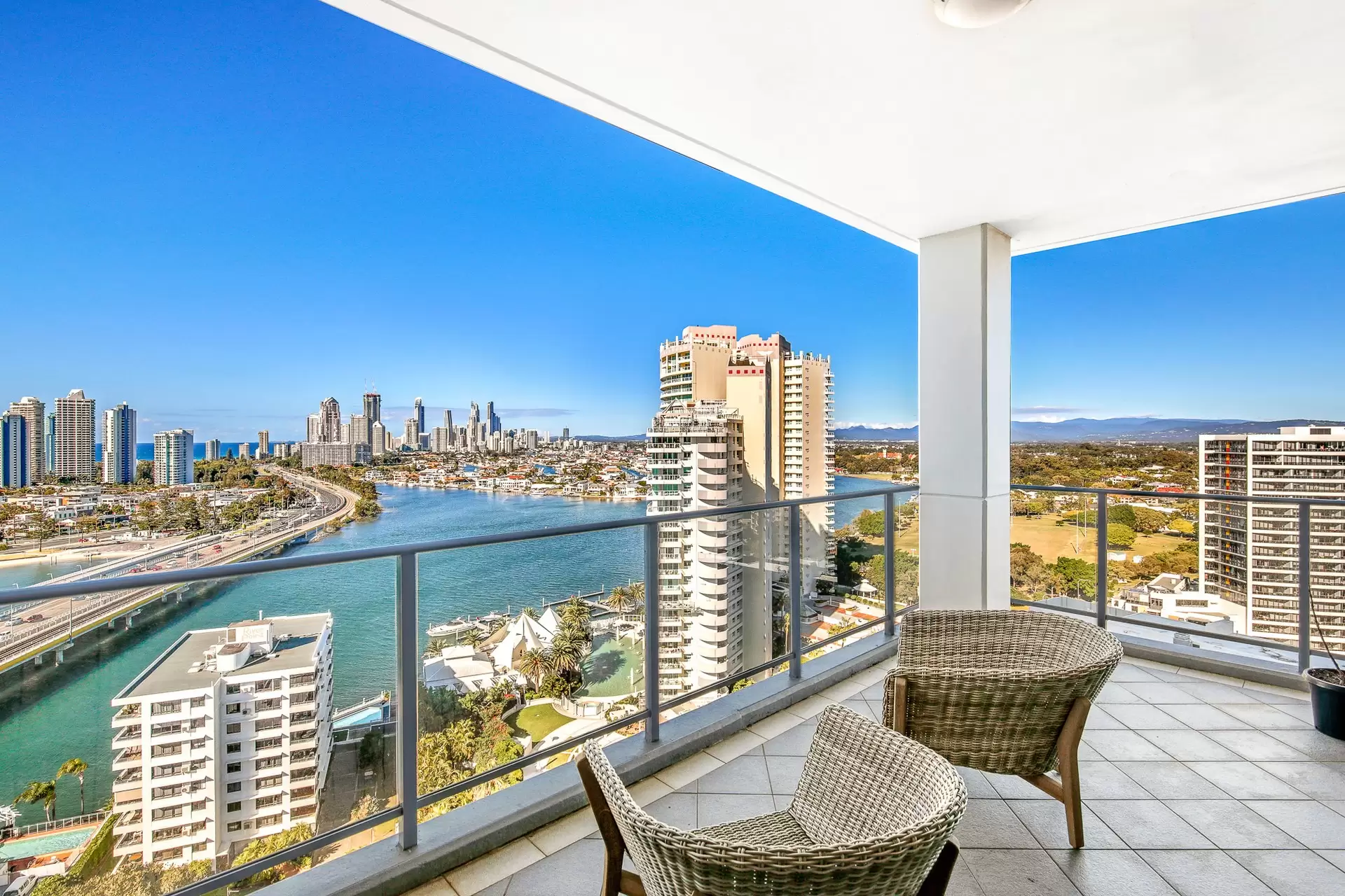 2101/4 Como Crescent, Southport Sold by Queensland Sotheby's International Realty - image 1