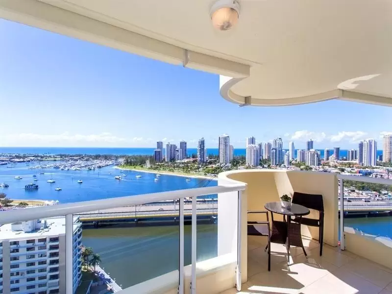 B19-4/75 Brighton Parade, Southport Sold by Queensland Sotheby's International Realty - image 1